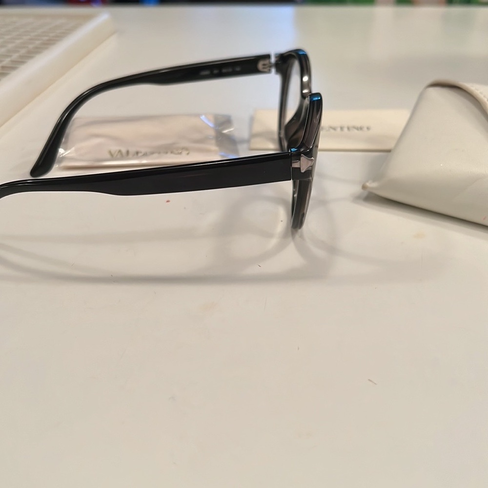 Optical glasses - Picture 4 of 4